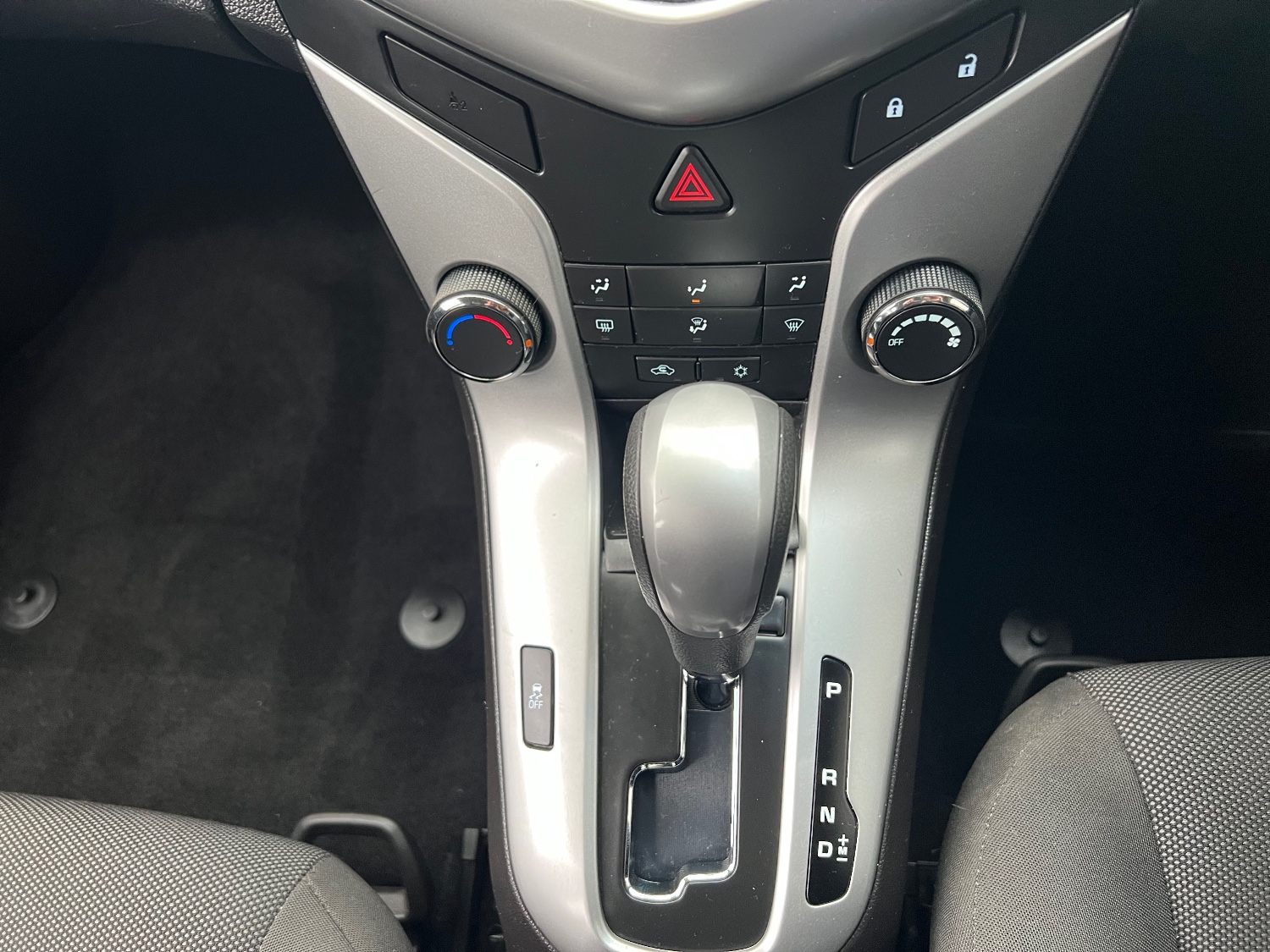 2015 Holden Cruze JH SERIES II MY15 EQUIPE Sedan Image 25