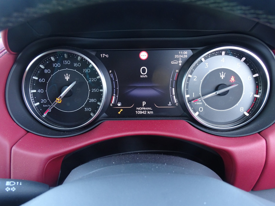2022 Maserati Levante M161 Modena SUV Image 14