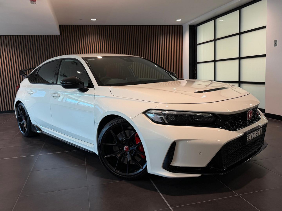 2023 Honda Civic 11th Gen Type R Hatch Image 1