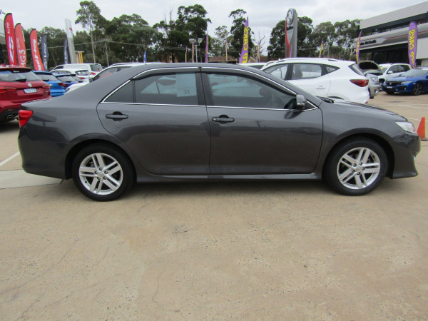 2013 Toyota Camry ASV50R Atara R Sedan