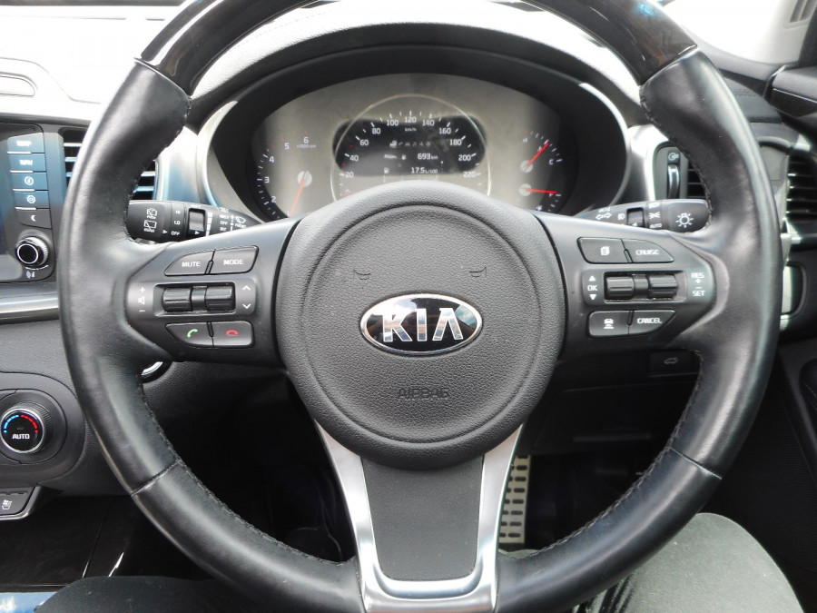 2017 Kia Sorento UM Platinum Suv Image 16