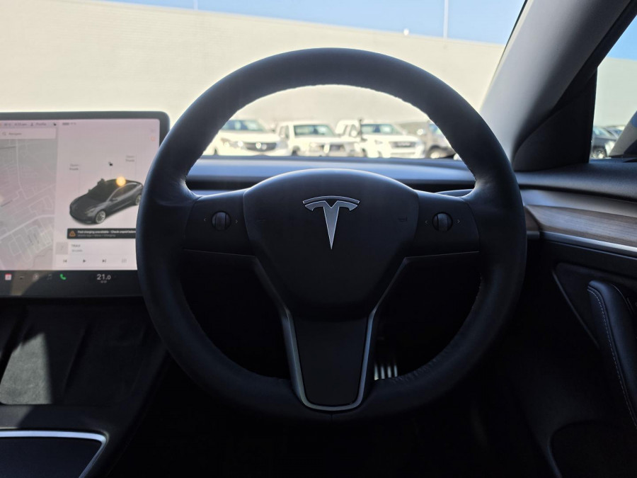 2021 Tesla Model 3  Long Range Sedan Image 17