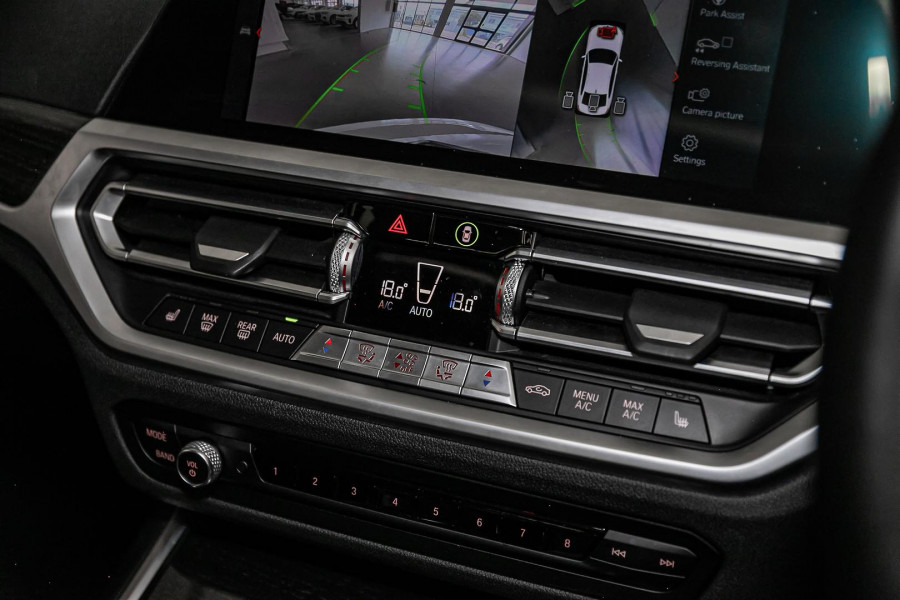 2020 BMW 3 Series G20 330i M Sport Sedan Image 25
