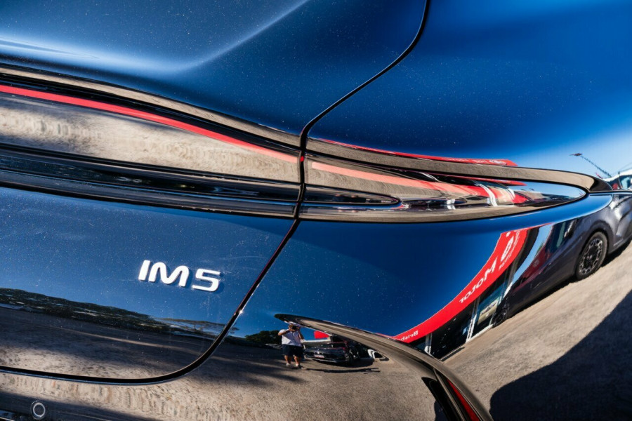 2025 MG IM5 P12L Performance Hatch Image 7