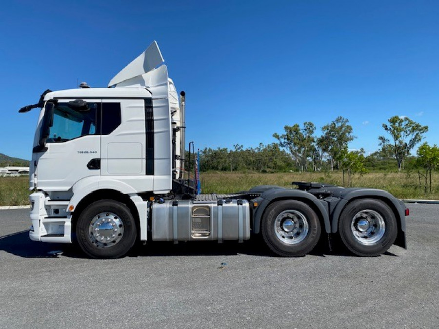 2023 MAN TGS Truck Image 5
