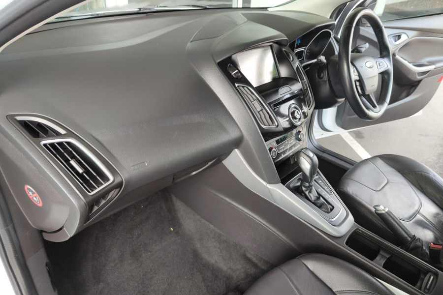 2016 Ford Focus LZ Titanium Hatch Image 43