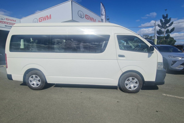 2011 Toyota HiAce KDH223R MY11 Commuter High Roof Super LWB Bus Image 4