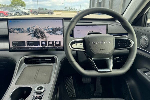 2025 Chery Tiggo 8 T31 Super Hybrid Ultimate SUV Image 9