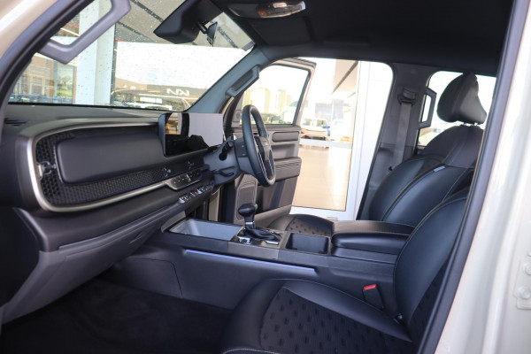 2025 MY26 Kia Tasman TK SX+ Ute Image 29