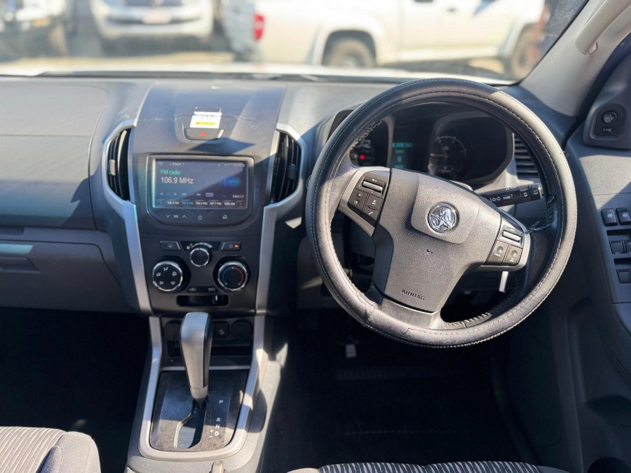 2015 MY16 Holden Colorado RG LT Crew Cab Pickup Image 17