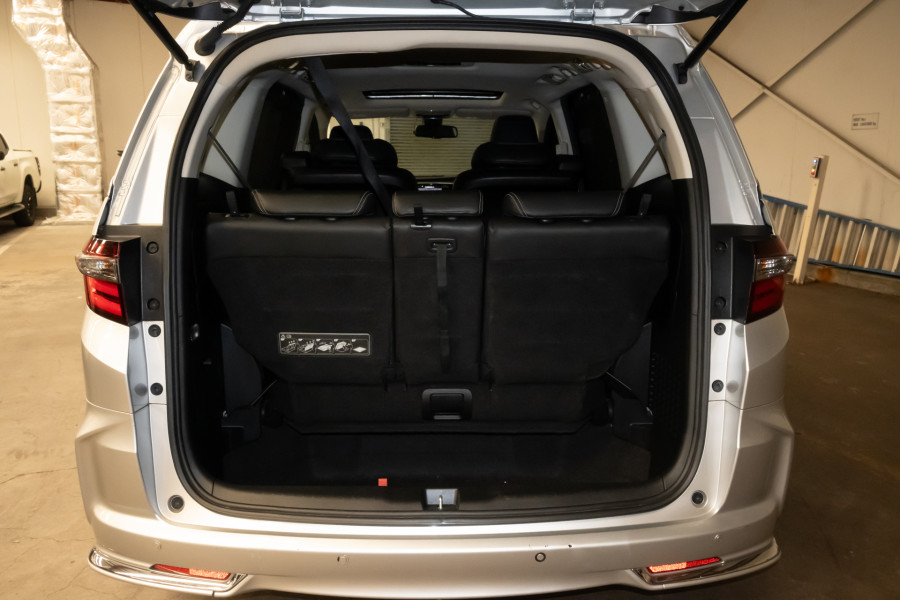 2018 Honda Odyssey 5th Gen VTi-L SUV Image 19