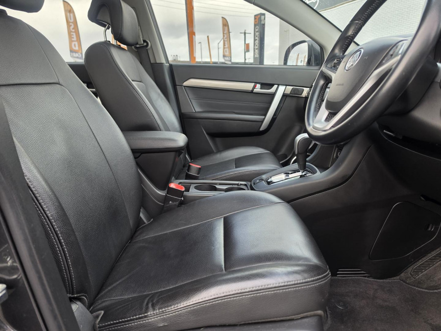 2017 MY18 Holden Captiva CG Active SUV Image 21
