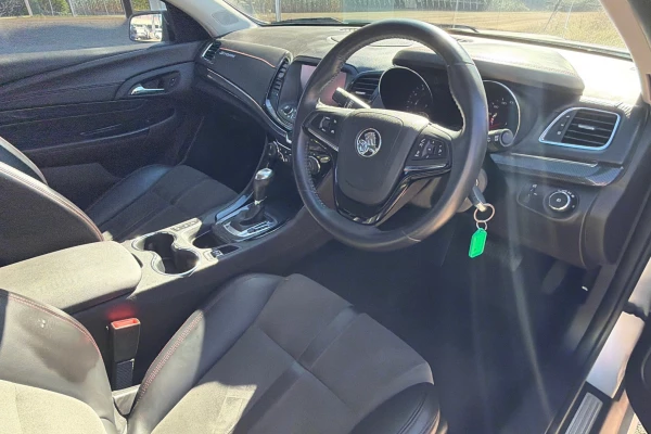 2015 Holden Commodore VF SV6 Storm Sedan Image 6
