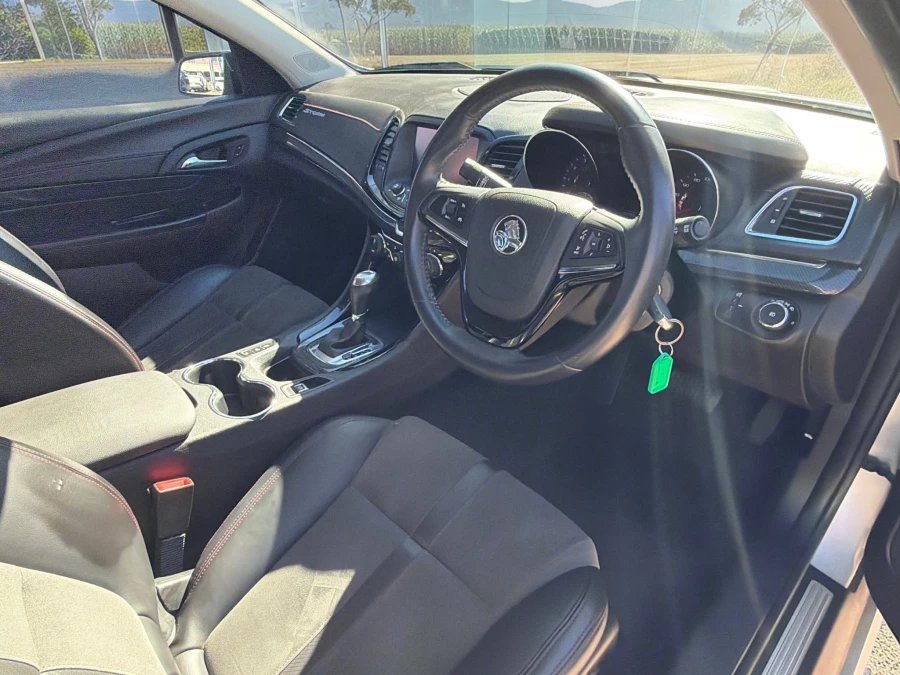 2015 Holden Commodore VF SV6 Storm Sedan Image 6