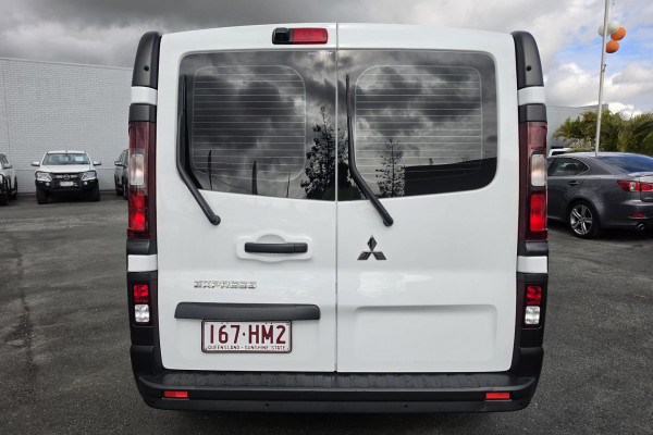2021 MY22 Mitsubishi Express SN GLX Van Image 8