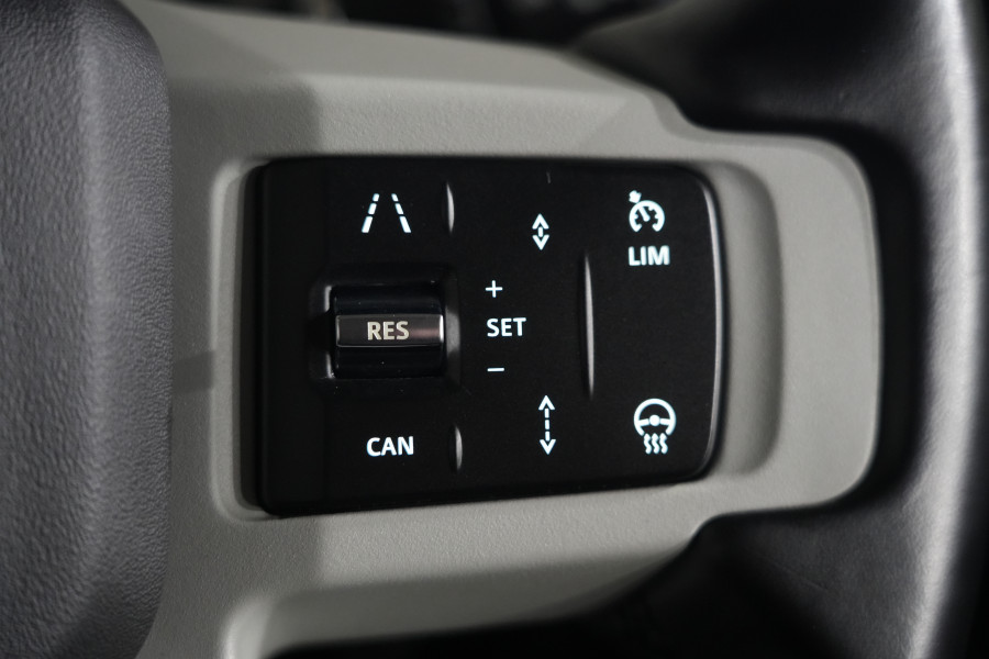 2022 Land Rover Defender L663 110 P400 SE 7 SEATER SUV Image 24