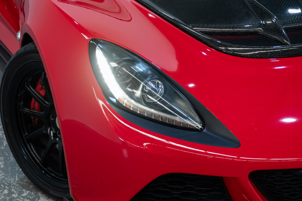 2017 Lotus Exige S Coupe Image 2