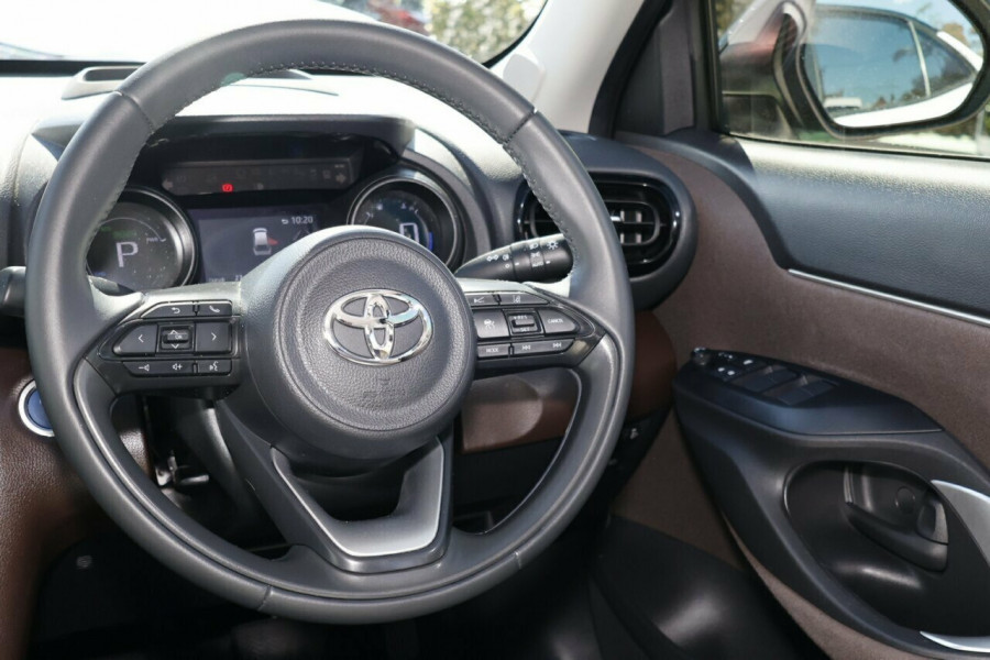 2021 Toyota Yaris Cross MXPB10R Urban SUV Image 6
