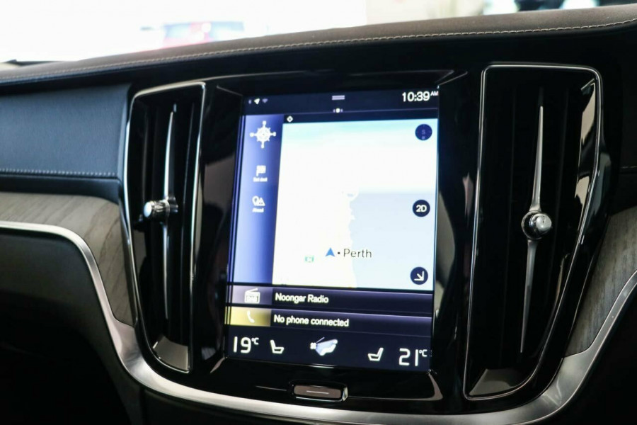 2019 MY20 Volvo V60 Z Series MY20 T5 Geartronic AWD Inscription Wagon Image 13