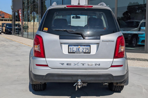 2014 SsangYong Rexton Y285 II SX SUV Image 6