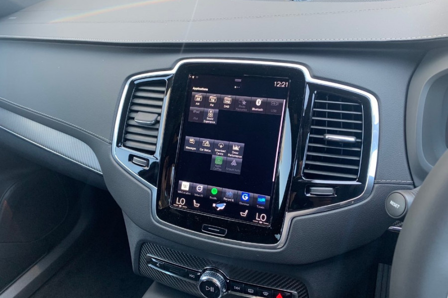 2020 Volvo XC90 L Series D5 R-Design Suv Image 13