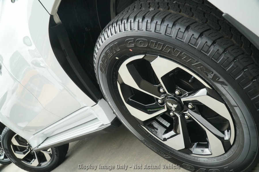 2025 Mitsubishi Pajero Sport QG GLS Wagon Image 4