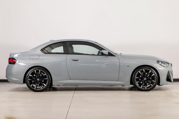 2025 BMW 2 Series G42 230i M Sport Coupe image 8