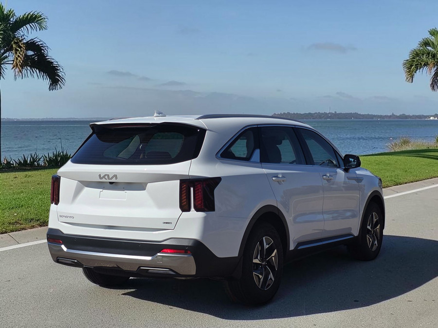 2026 MY25 Kia Sorento MQ4 PE HEV S SUV Image 3