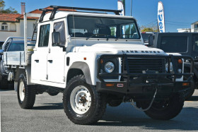 Land Rover Defender Crew Cab 130 12MY