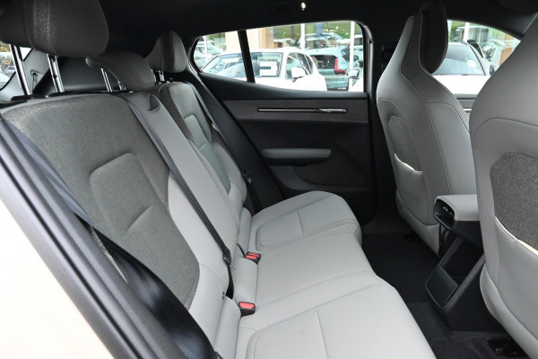 2026 Volvo EX30  Single Motor Extended Range Plus SUV Image 12