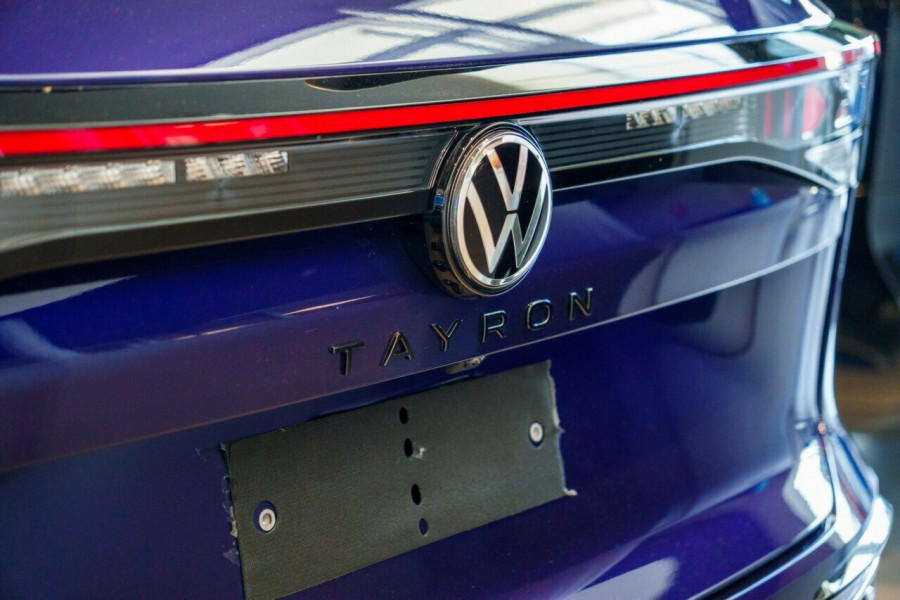 2026 Volkswagen Tayron R4 195TSI R-Line SUV Image 5