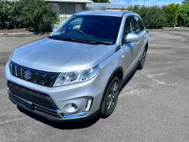2023 Suzuki Vitara LY Series II  SUV image 3