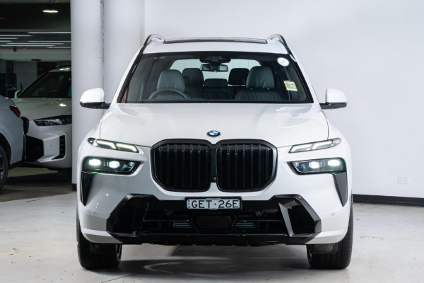 2026 BMW X7 G07 LCI xDrive40d M Sport SUV image 2