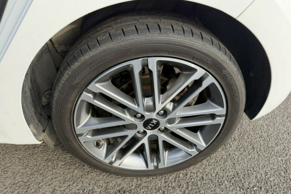 2020 MY21 Kia Rio YB Sport Hatch Image 12