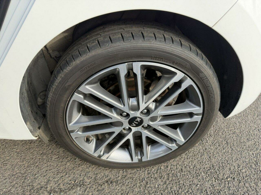 2020 MY21 Kia Rio YB Sport Hatch Image 12