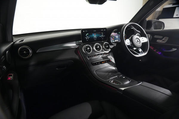 2020 Mercedes-Benz GLC-Class GLC300 SUV Image 12