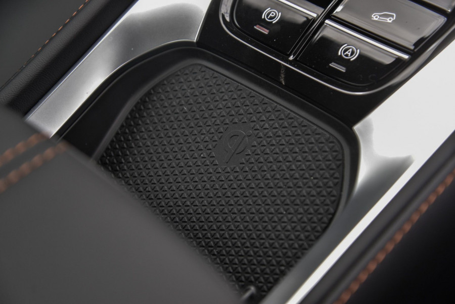 2025 MG HS AS33 Essence SUV Image 21