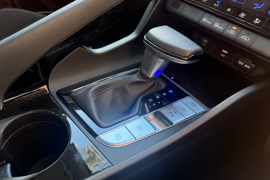 2024 Hyundai i30 CN7.V2 Hybrid Sedan Image 20