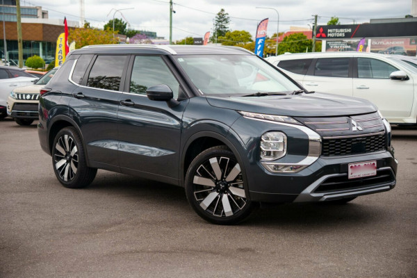 2025 Mitsubishi Outlander ZM Aspire SUV Image 1