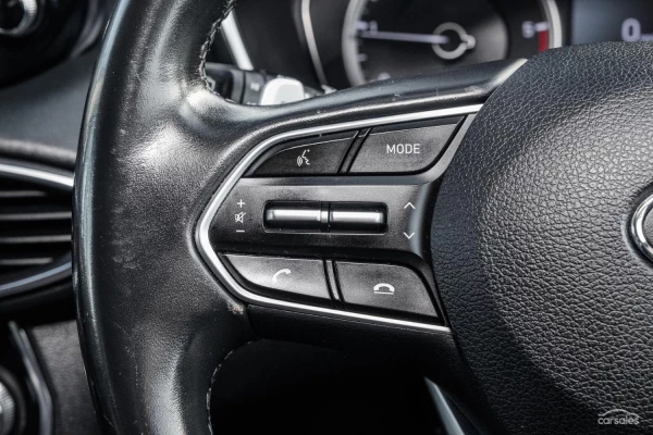 2018 MY19 Hyundai Santa Fe TM Elite SUV Image 13