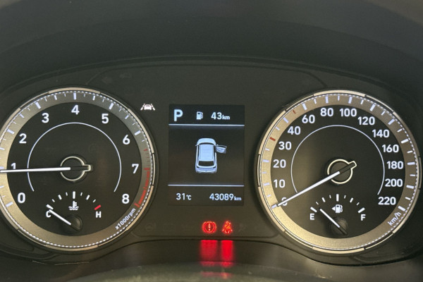 2021 Hyundai Venue QX.V3  SUV Image 5