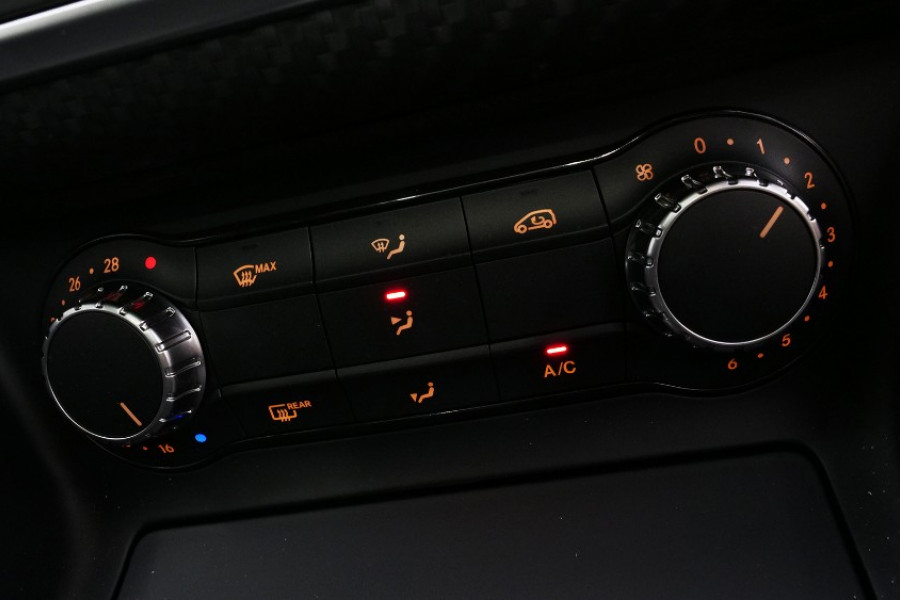 2015 MY06 Mercedes-Benz A-class W176 806MY A200 Hatchback Image 14