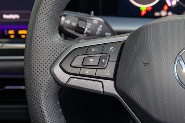 2025 Volkswagen Tayron R4 195TSI R-Line SUV Image 19