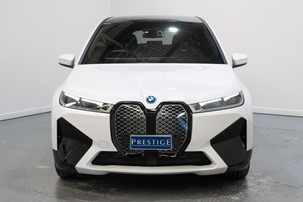 2022 BMW iX xDrive50 Sport SUV Image 8