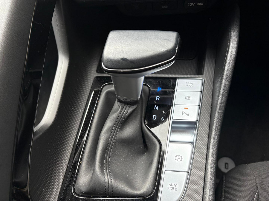 2026 Hyundai i30 CN7.V4 Hybrid Sedan Image 16