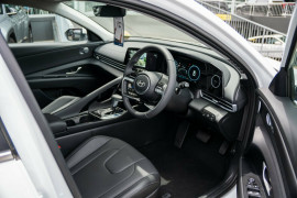 2024 MY25 Hyundai i30 CN7.V2 Elite Hybrid Sedan