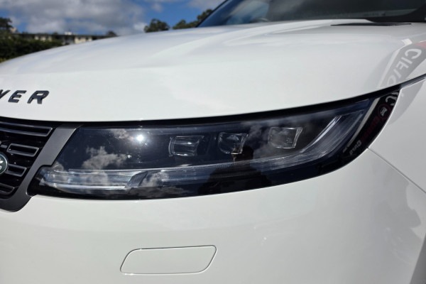 2023 MY24 Land Rover Range Rover Sport L461 D300 Dynamic SE SUV Image 14