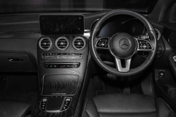 2022 Mercedes-Benz GLC-Class X253 GLC200 SUV image 7