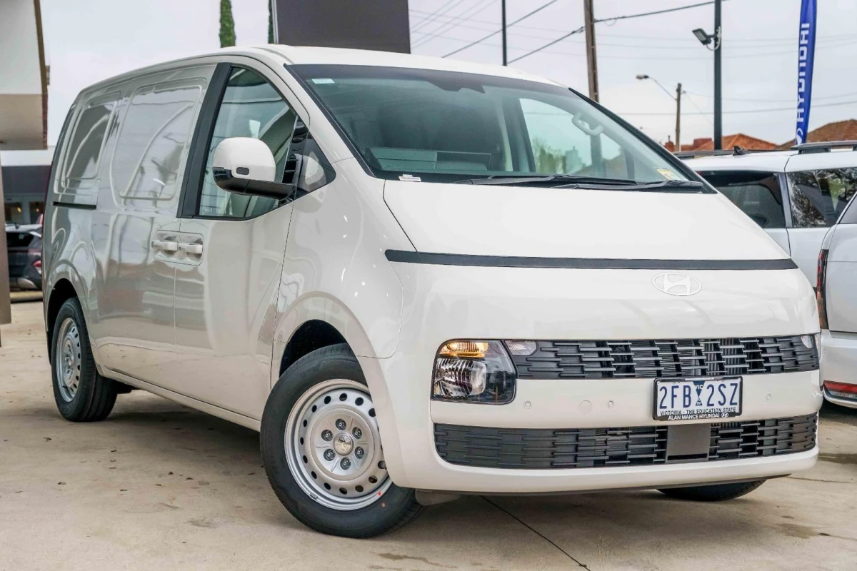 2026 MY27 Hyundai Staria Load US4.V4  Van
