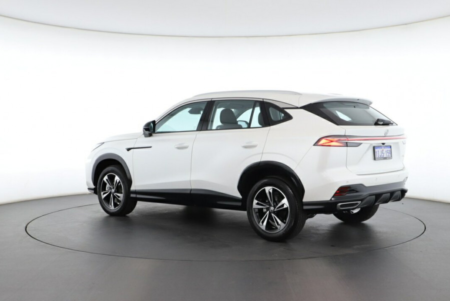 2025 MY24.5 MG HS AS33 Vibe SUV Image 8